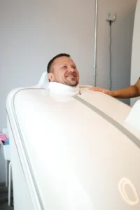 whole-body cryotherapy treatment for muscle recovery and wellness