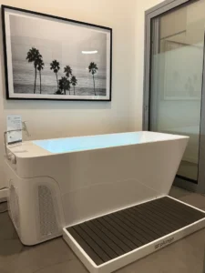 cold plunge tub used for recovery, inflammation reduction, and muscle recovery